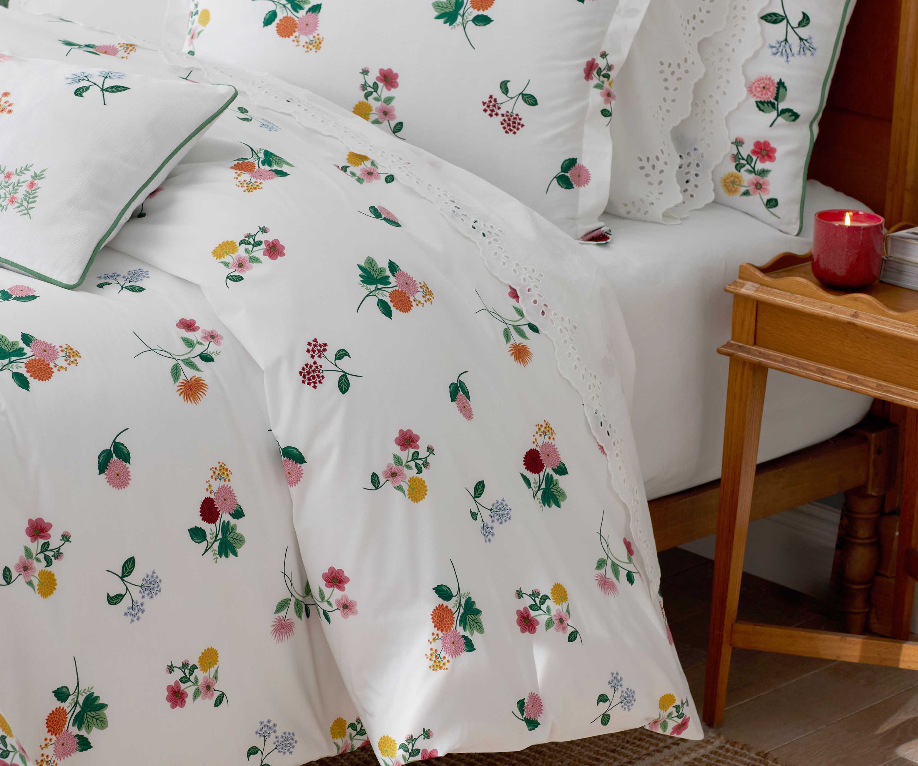 Percale Comforter - Ditsy Dahlia