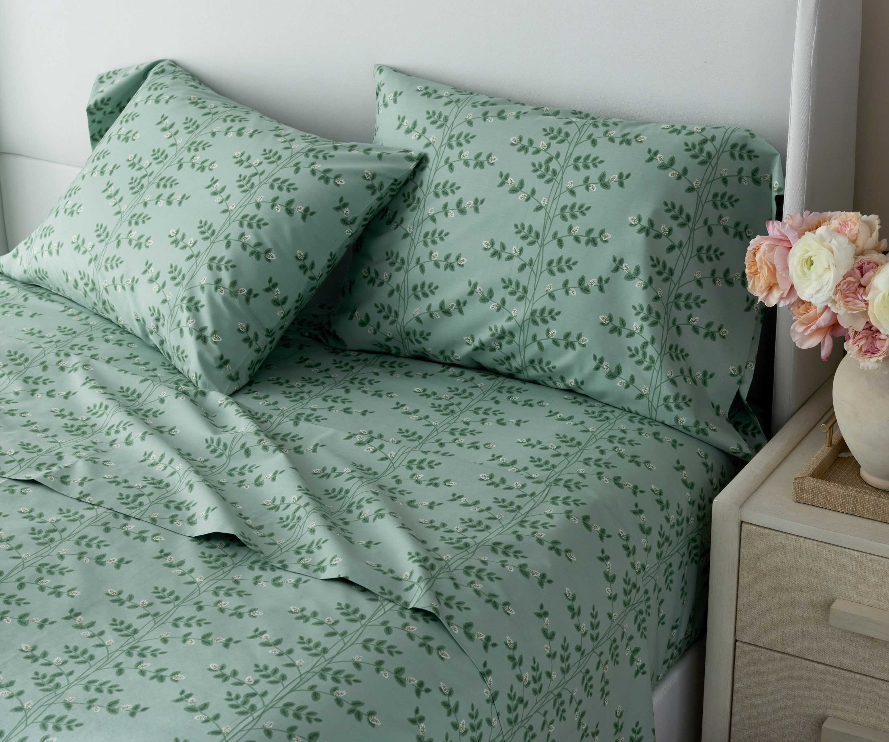 Percale Flat Sheet - Climbing Vines Sage