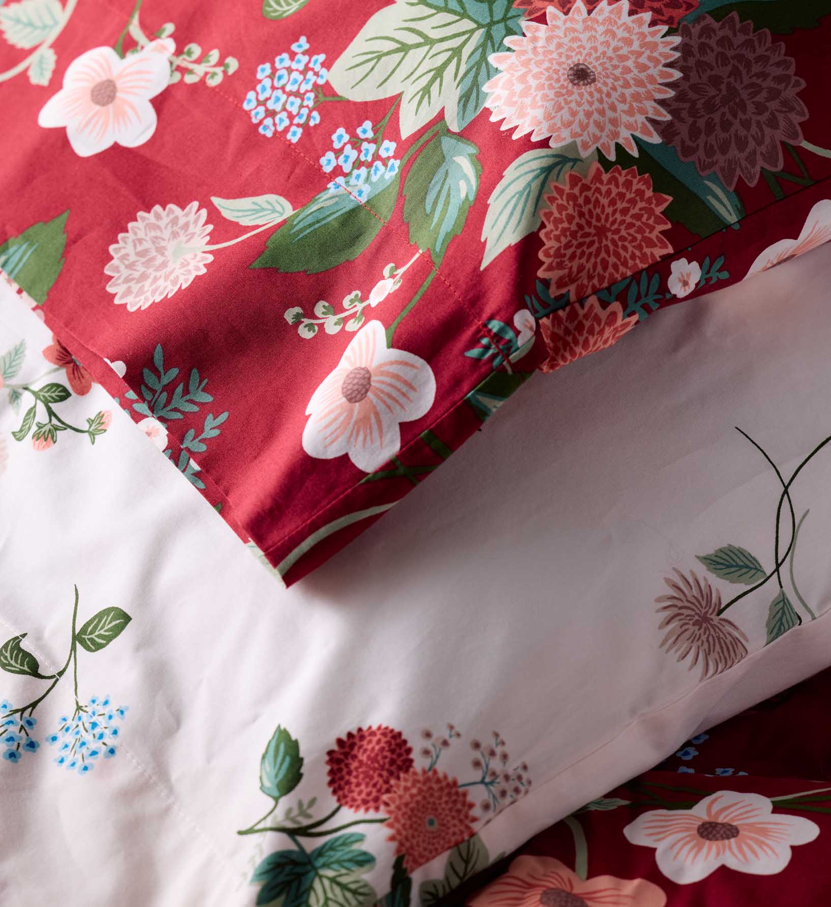 Percale Pillowcases - Dahlia Merlot