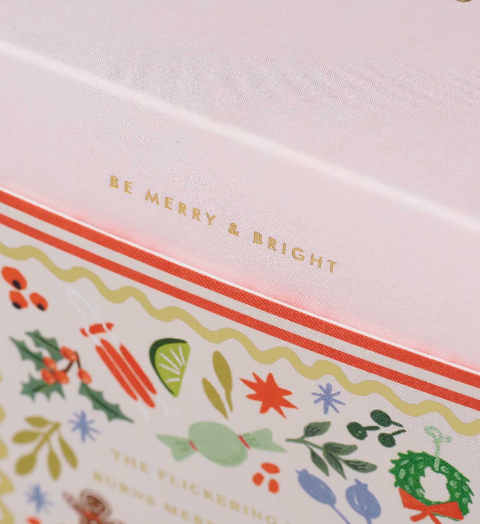 9.5 oz Candle - Holly Jolly Nutcracker