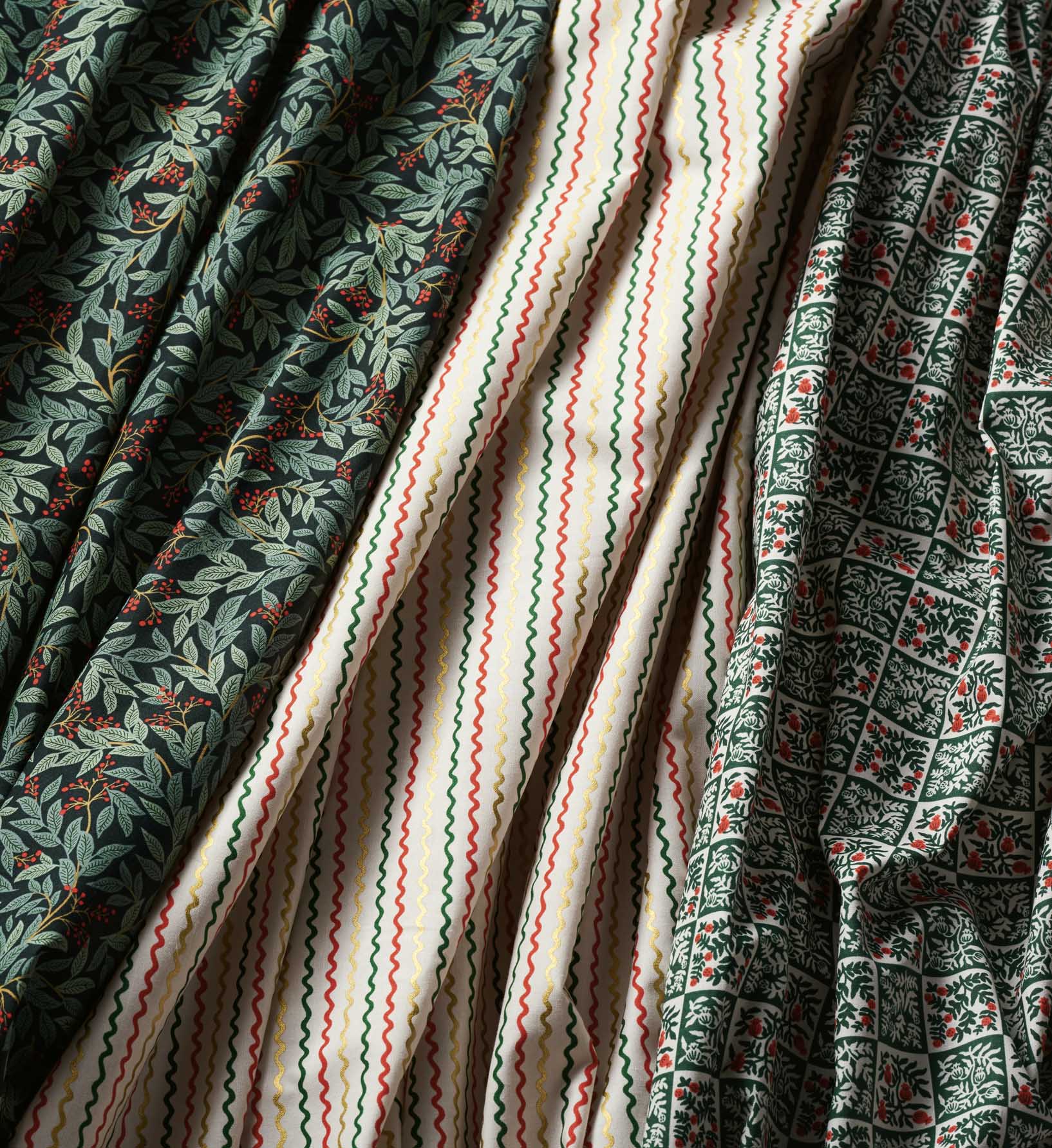 Willowberry Cotton Fabric - Evergreen