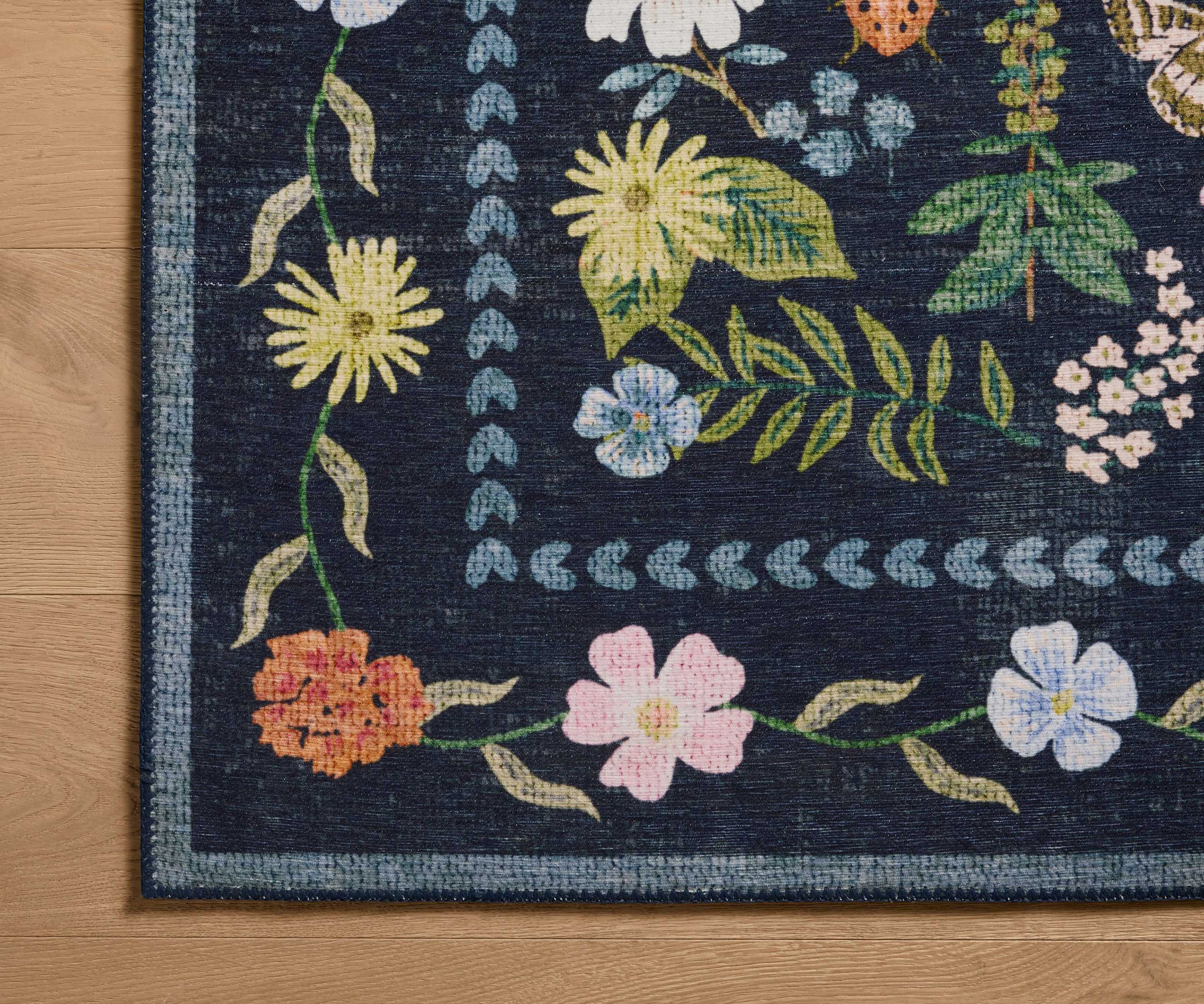 Canopy Curio Printed Rug - Charcoal