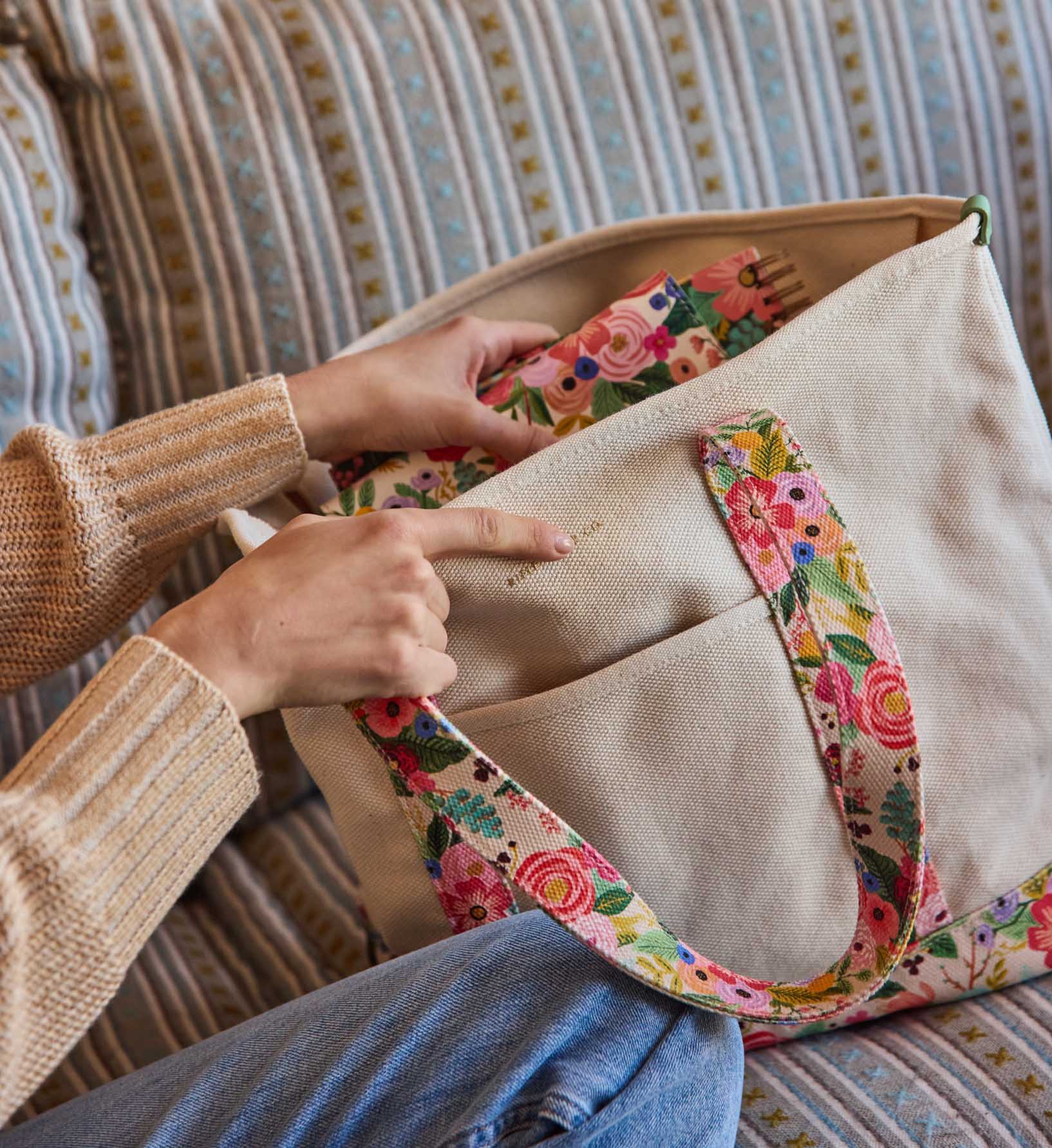 Canvas Carry All - Garden Party